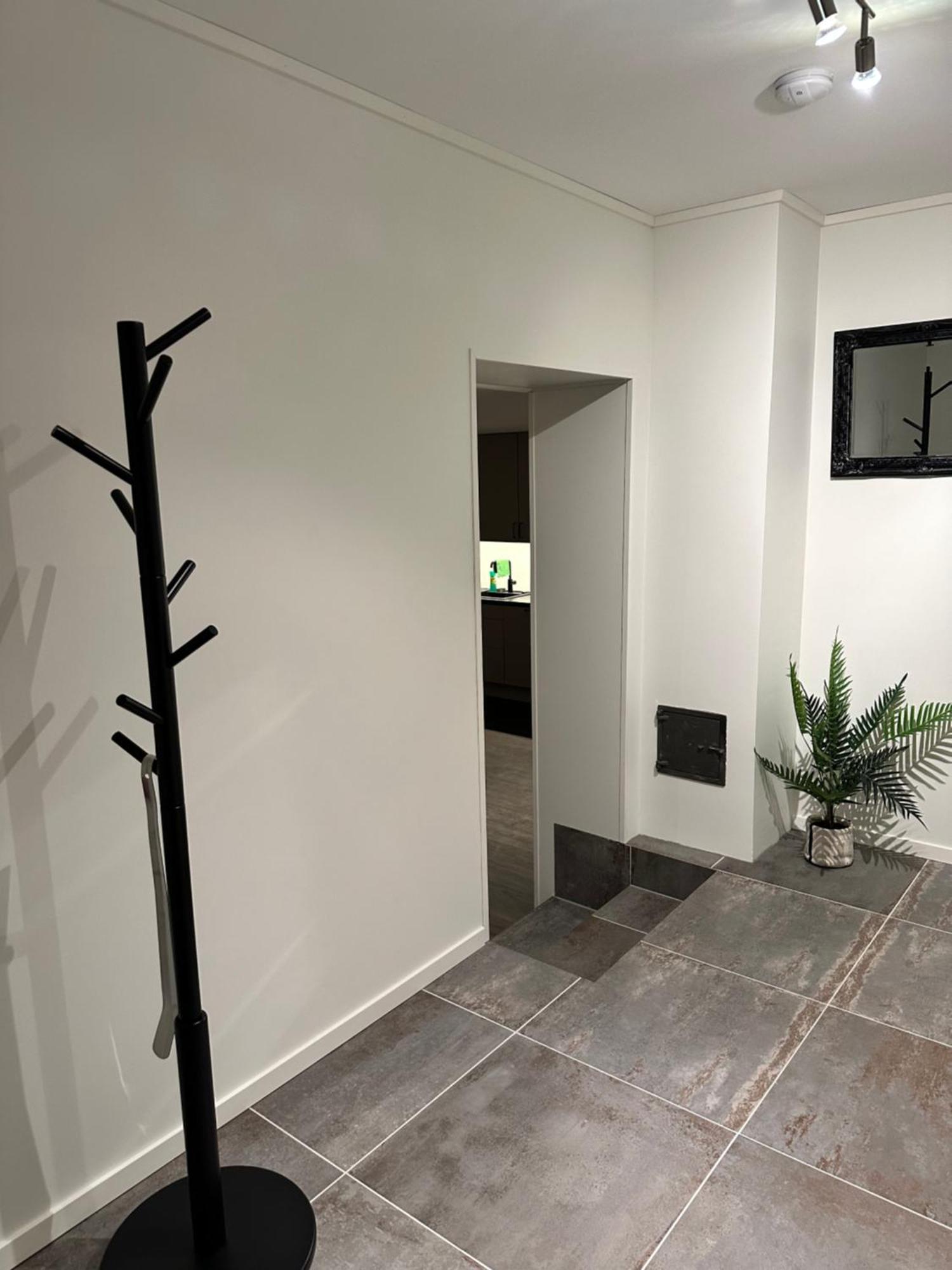 Your Home Away From Home, Apartment 2 Tromsø Exterior foto